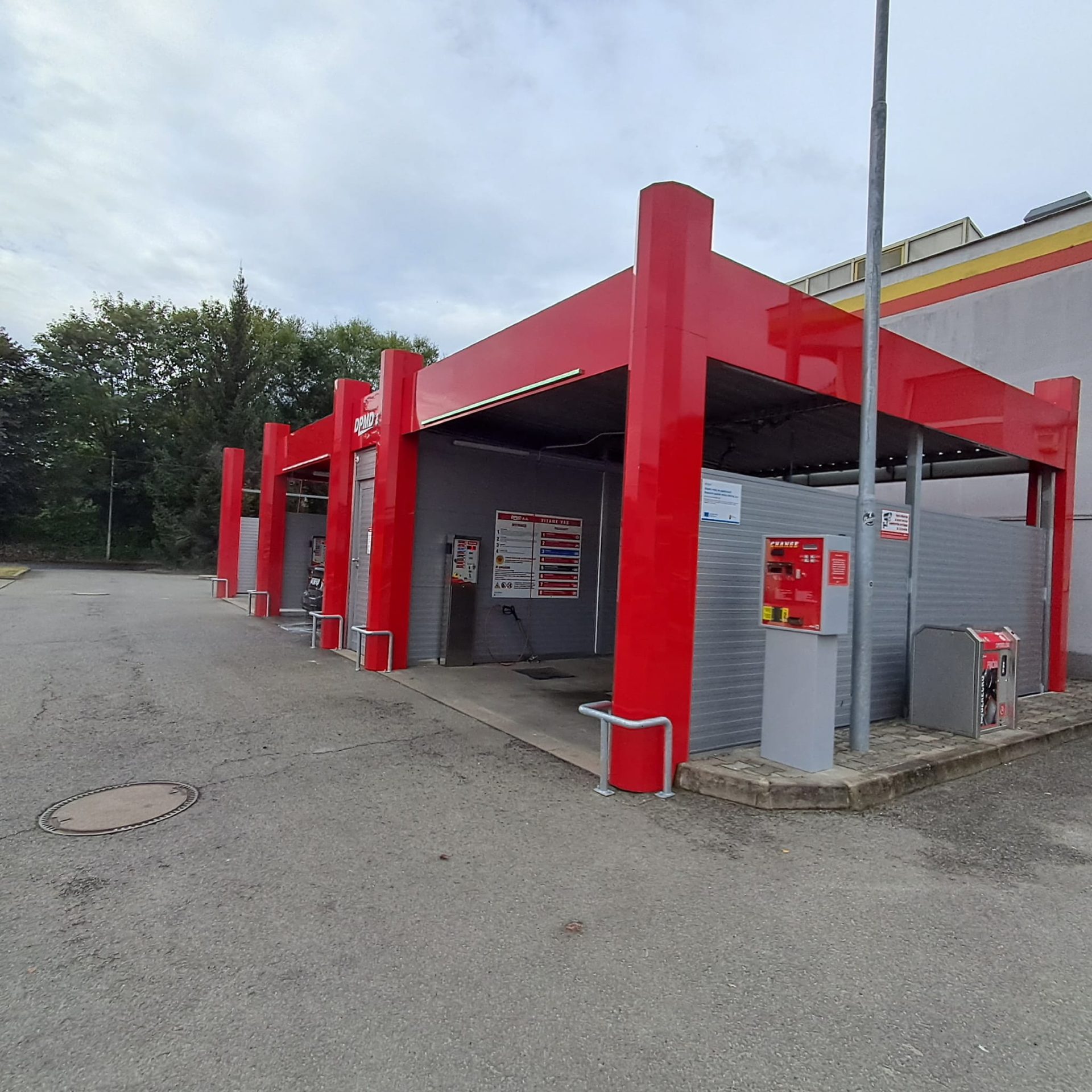 Érintésmentes mosóközpont a děčíni közlekedési vállalat részére